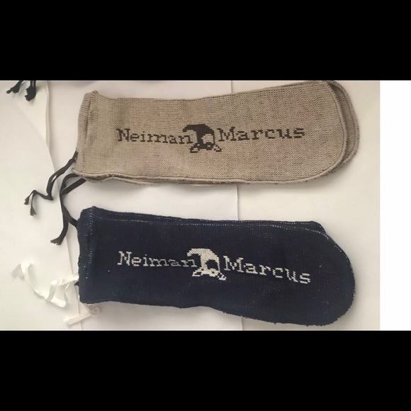 New Neiman Marcus Knit Shoe Bags Travel Beige Blue - Picture 11 of 16